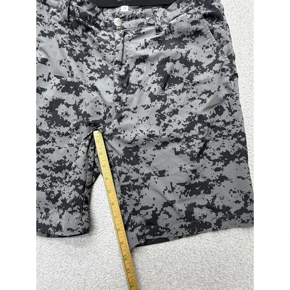 Adidas Shorts Mens‎ 32 Gray Camo Athletic Golf Performance Stretch 10 Inseam